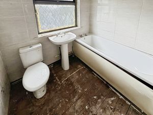 Bathroom- click for photo gallery